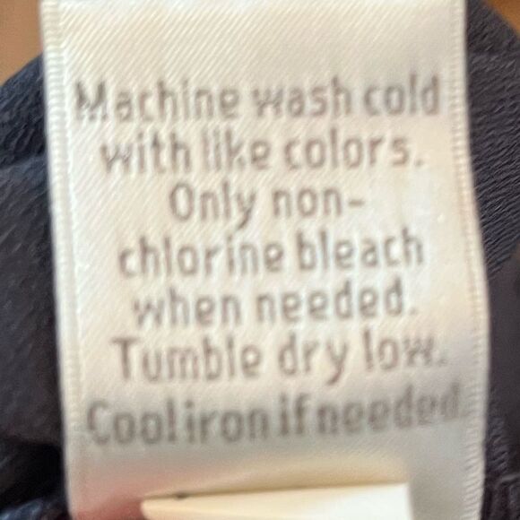 LC Lauren Conrad Indigo Floral Top, Size S, NWT - Picture 6 of 8